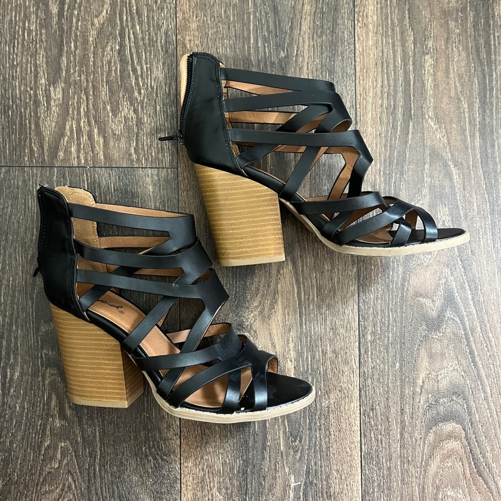 Qupid Black and Brown Heeled Sandals with Strappy Design